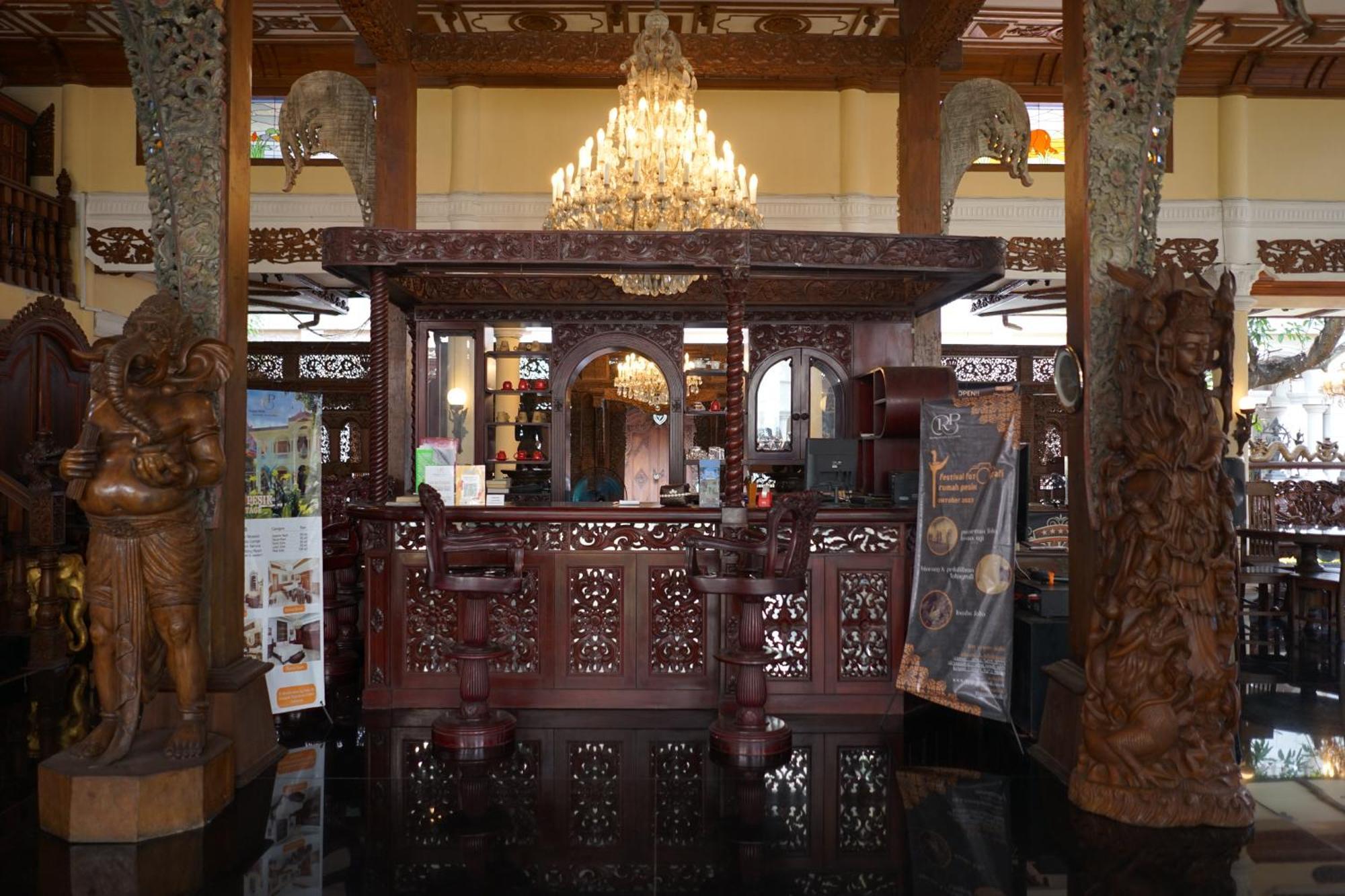 Rumah Pesik Art Heritage Gondowulung Eksteriør billede